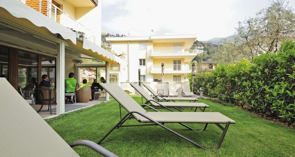 Eco Hotel Bonapace Torbole Sul Garda Extérieur photo