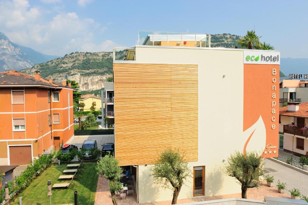Eco Hotel Bonapace Torbole Sul Garda Extérieur photo