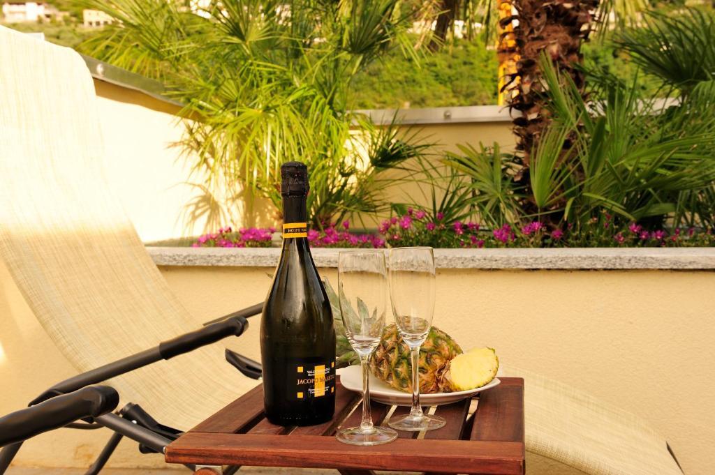 Eco Hotel Bonapace Torbole Sul Garda Extérieur photo