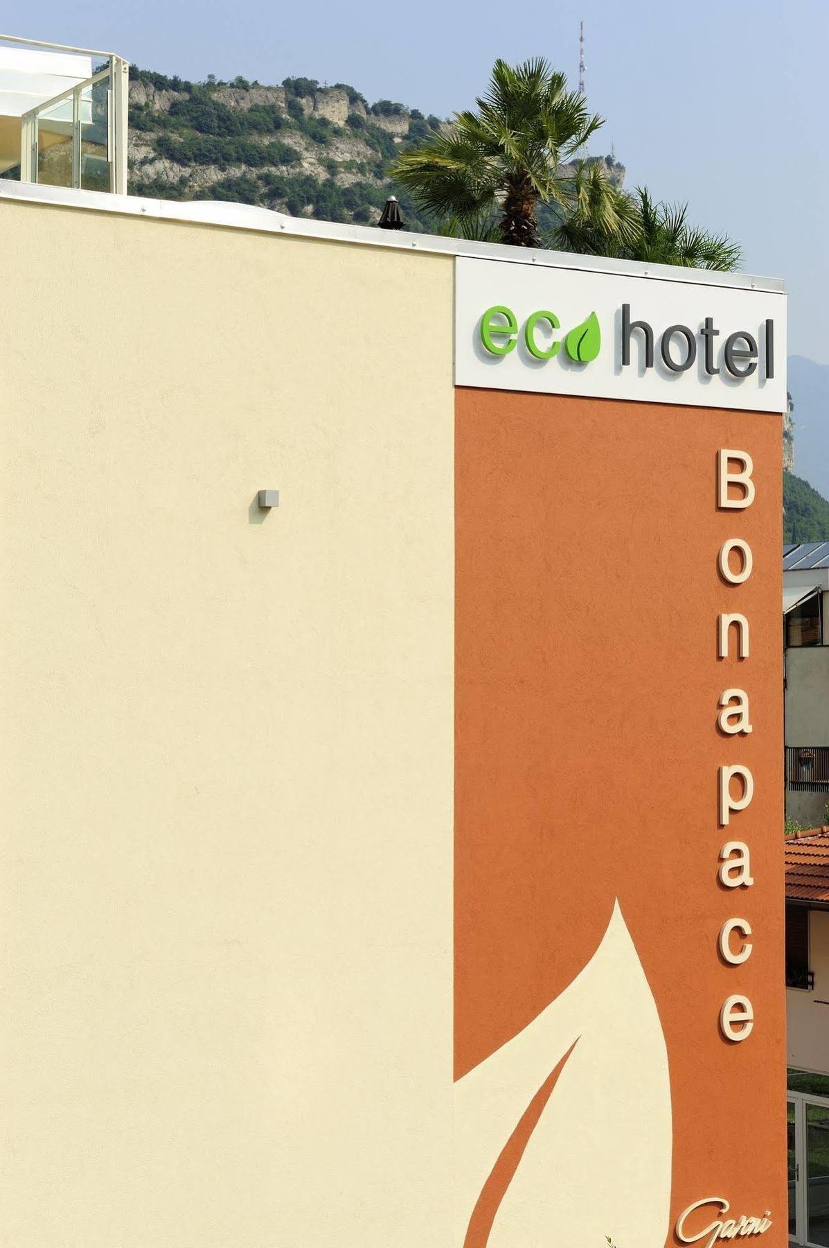 Eco Hotel Bonapace Torbole Sul Garda Extérieur photo